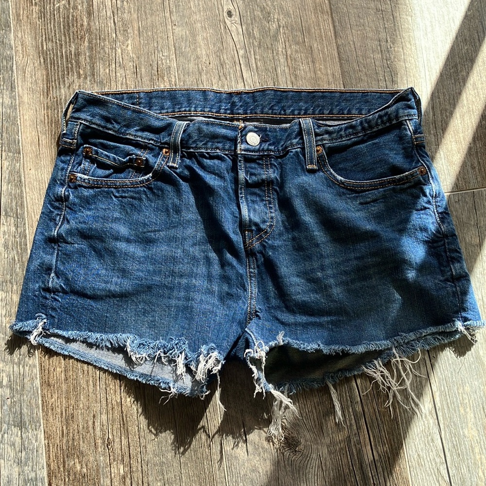 Levi’s Jeans cut off shorts